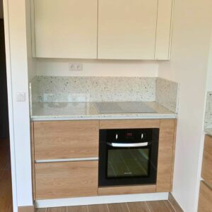 cuisine fermee bois blanc